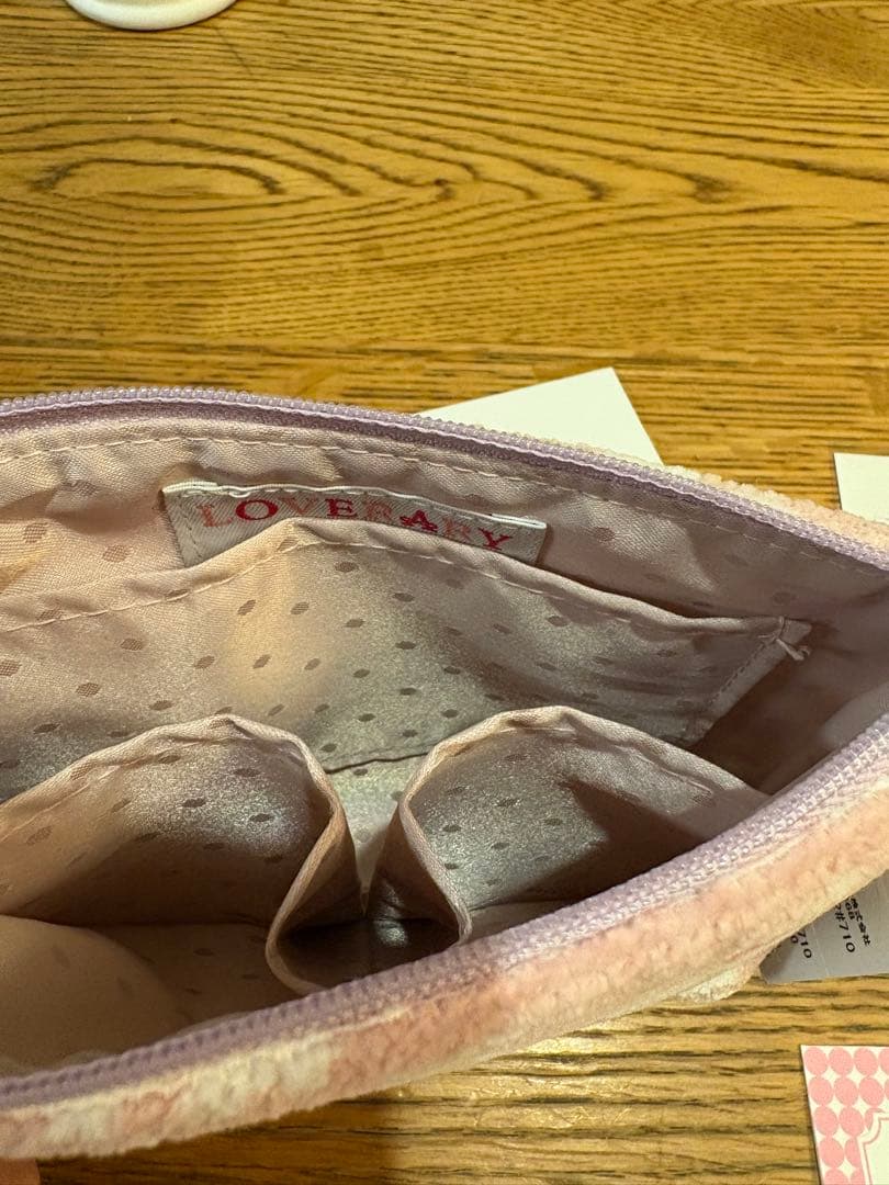 LOVERARY 舟形ポーチMサイズ モフモフネコチャン 新品未使用 - メルカリ