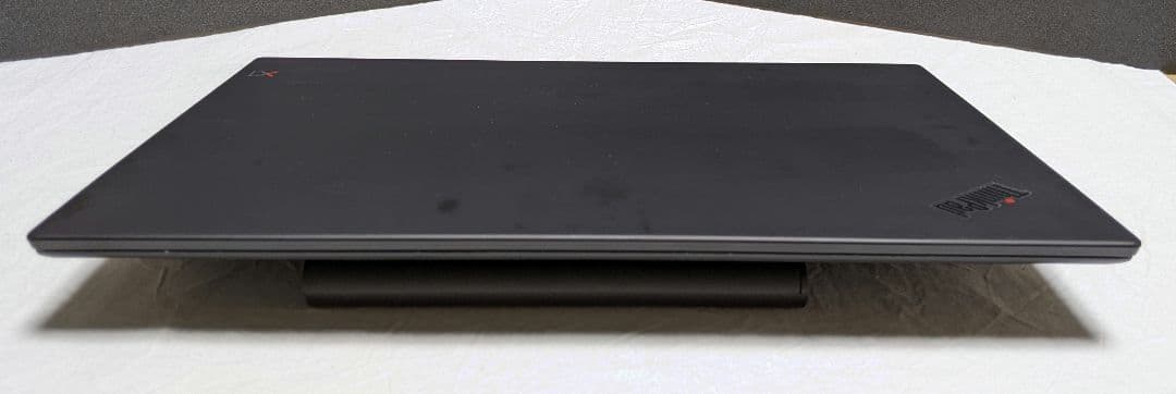 ThinkPad X1 Carbon gen6 ( 八世i5/8G/128G )