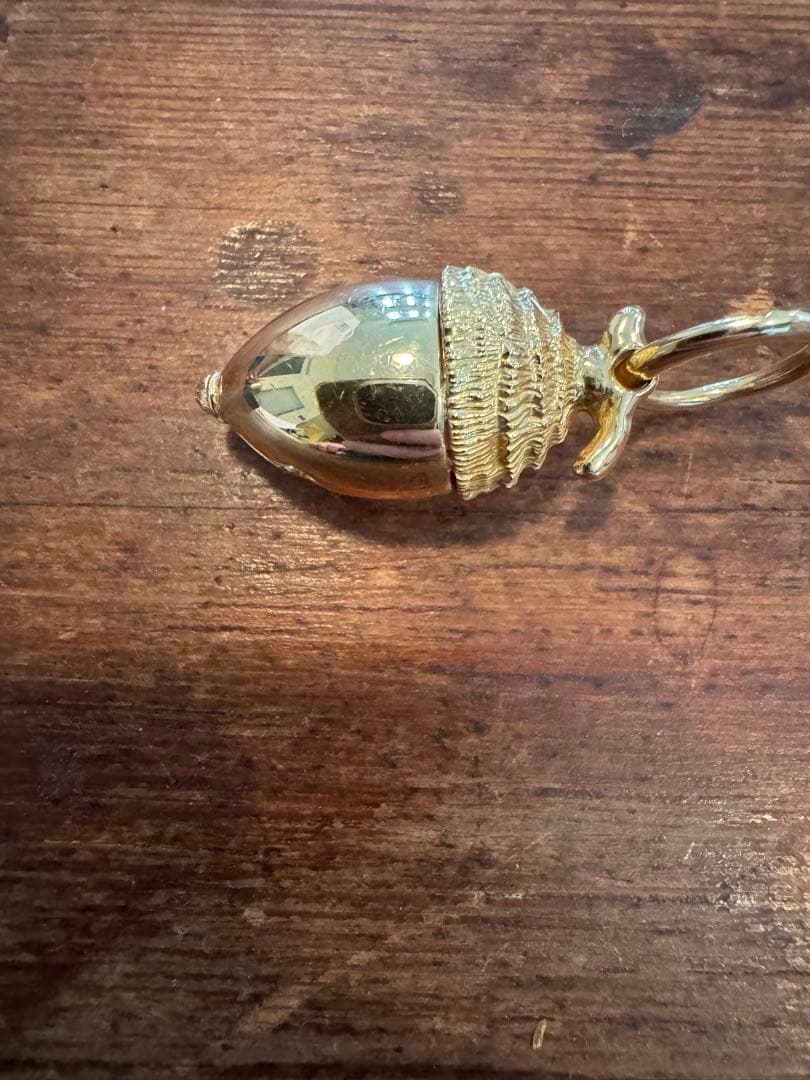 BRÚ NA BÓINNE ドングリ ネックレス チャーム ブルーナボイン 箱