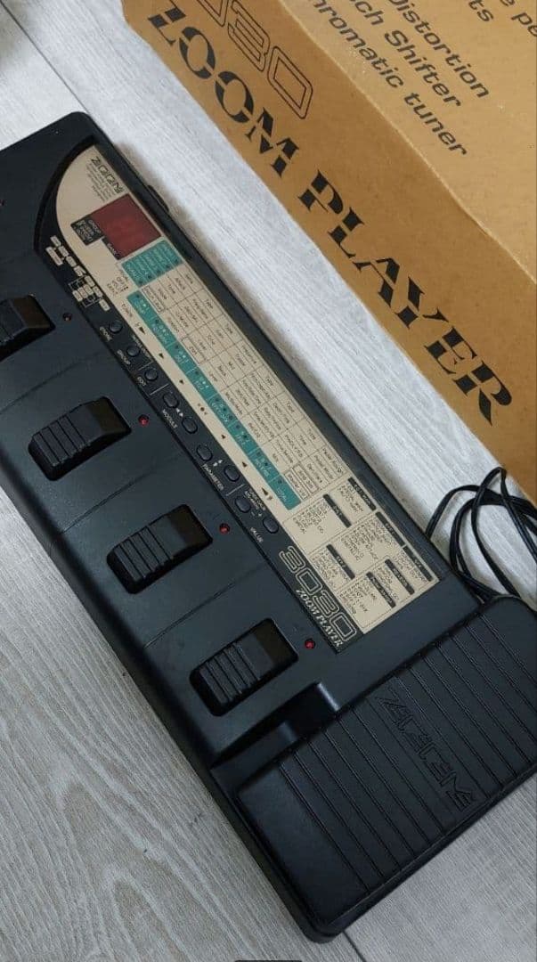 ZOOM PLAYER 3030 ギターエフェクター　ヴィンテージ