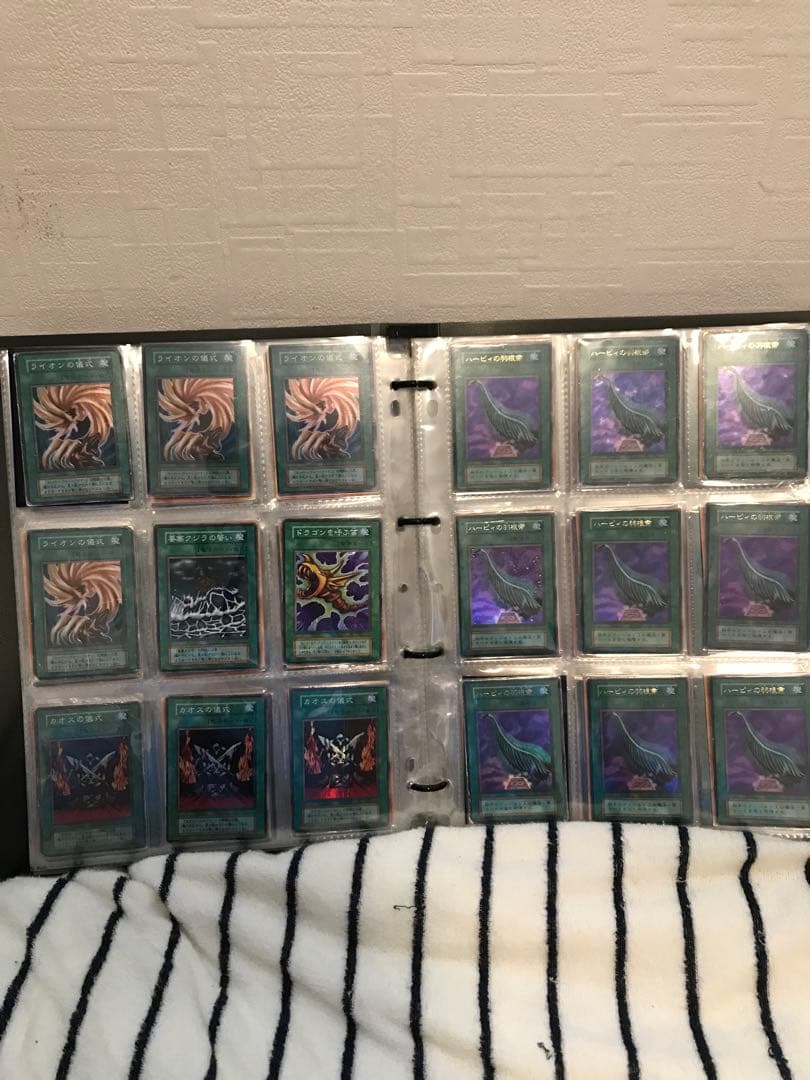 【匿名配送】遊戯王　まとめ売り　引退　ファイル　昔のカード　レトロ
