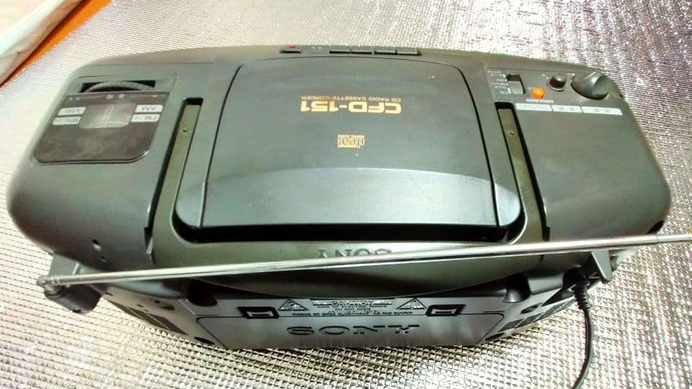 ☆CDラジカセ SONY CFD-151 完動品 ソニー カセット レトロ レア