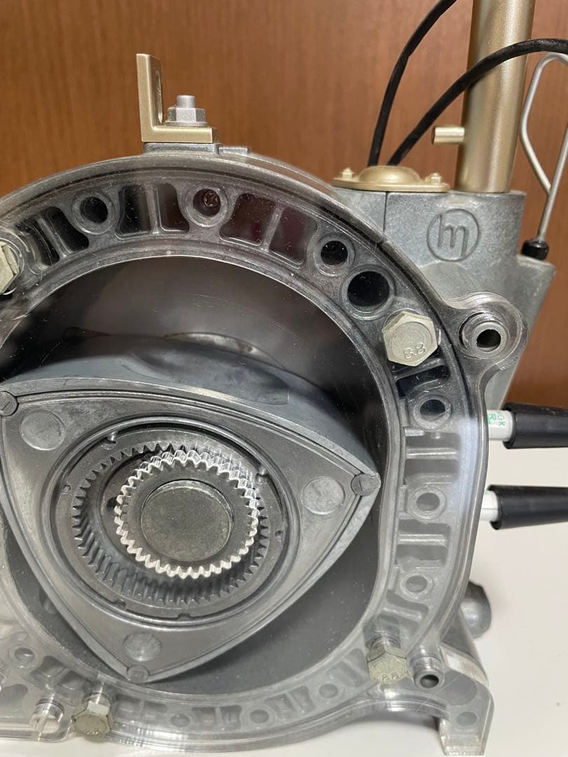 k*e様 デアゴスティーニ マツダ コスモスポーツ ロータリーエンジン