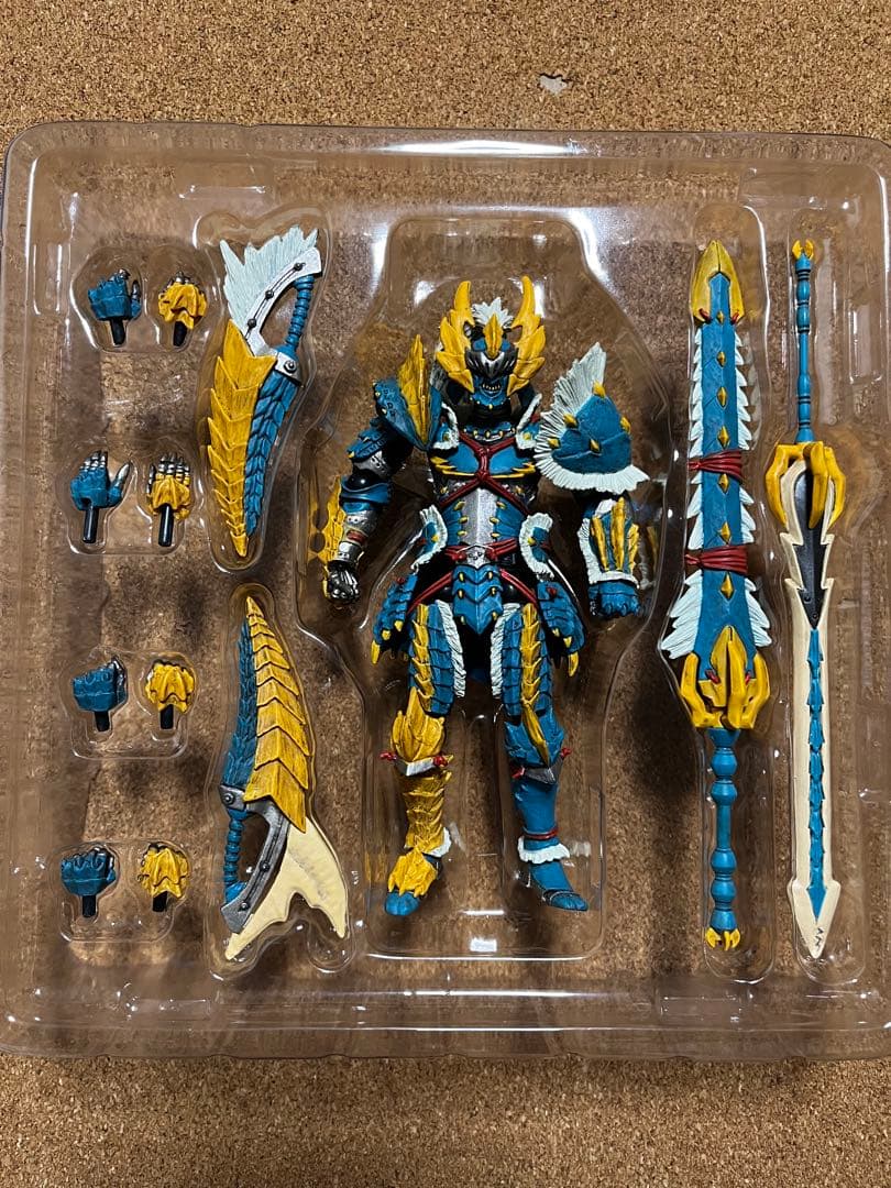 リボルテックヤマグチ ハンター男剣士 ジンオウシリーズ