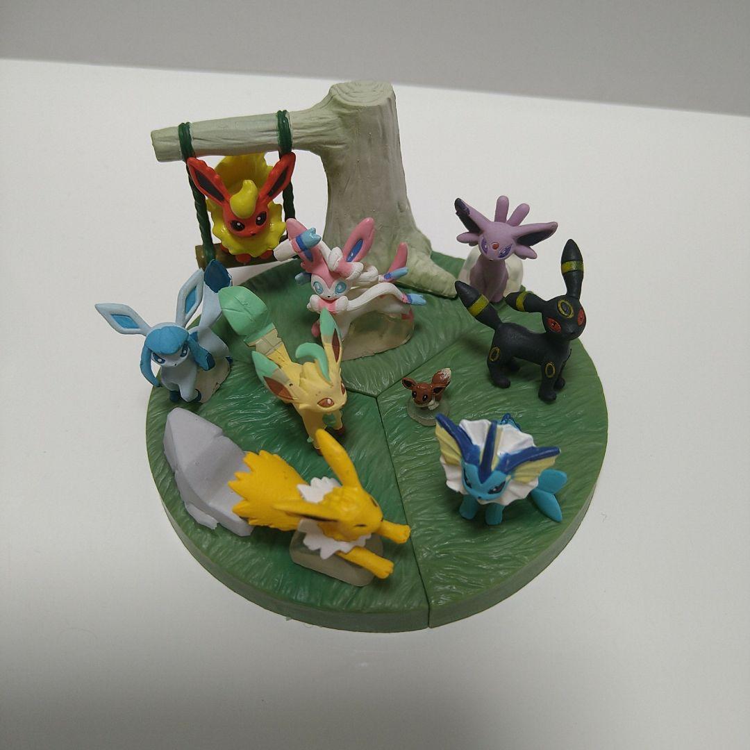 【匿名配送】立体ポケモン図鑑BW MOVIE 16th ver イーブイフレンズ