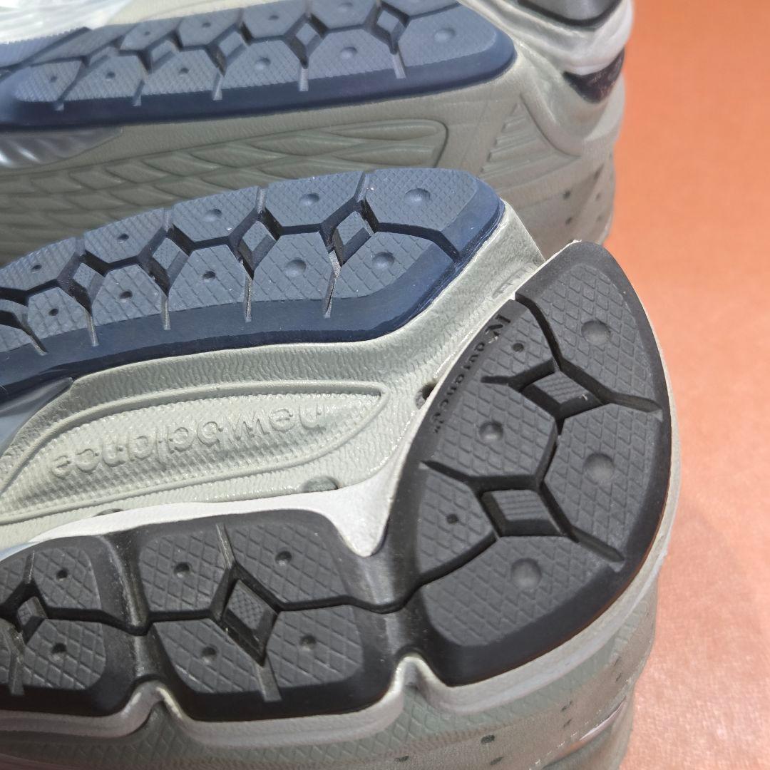 美品　new balance ML2002RA 26.5cm