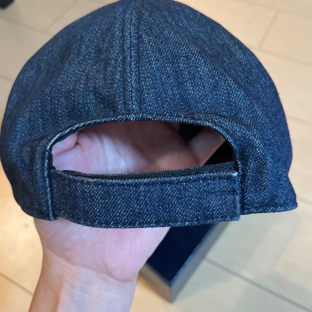 美品PRADA デニムキャップユニセックス　Lサイズ