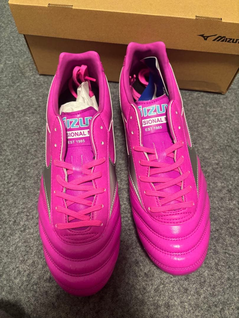 【新品未使用】日本未発売 ミズノ モレリア2 プロ AG 27.0cm ピンク