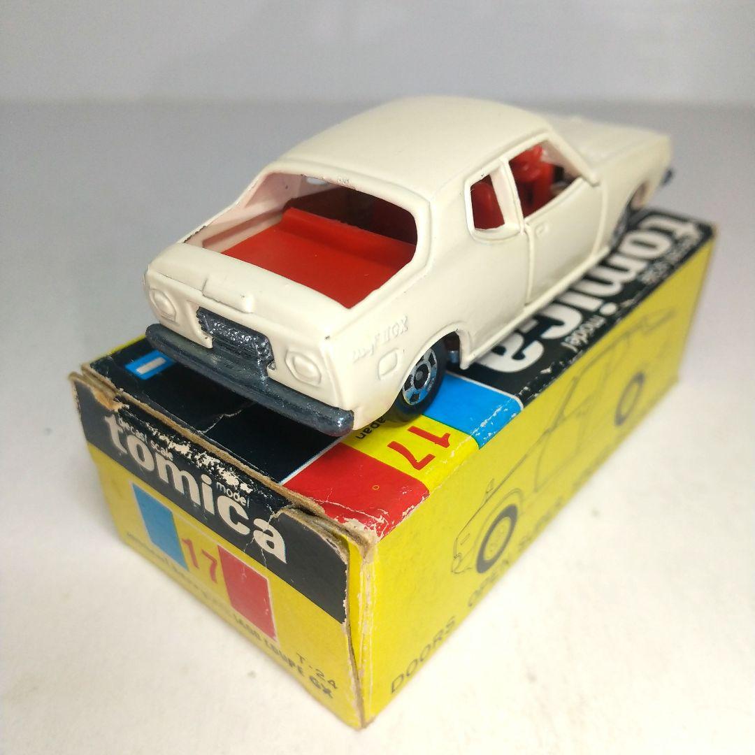 3511)トミカ 黒箱 日本製 ニッサン チェリー 1400 クーペ エラー品