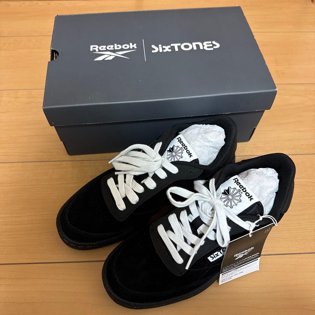 Reebok SixTONES ブラックスニーカー - メルカリ