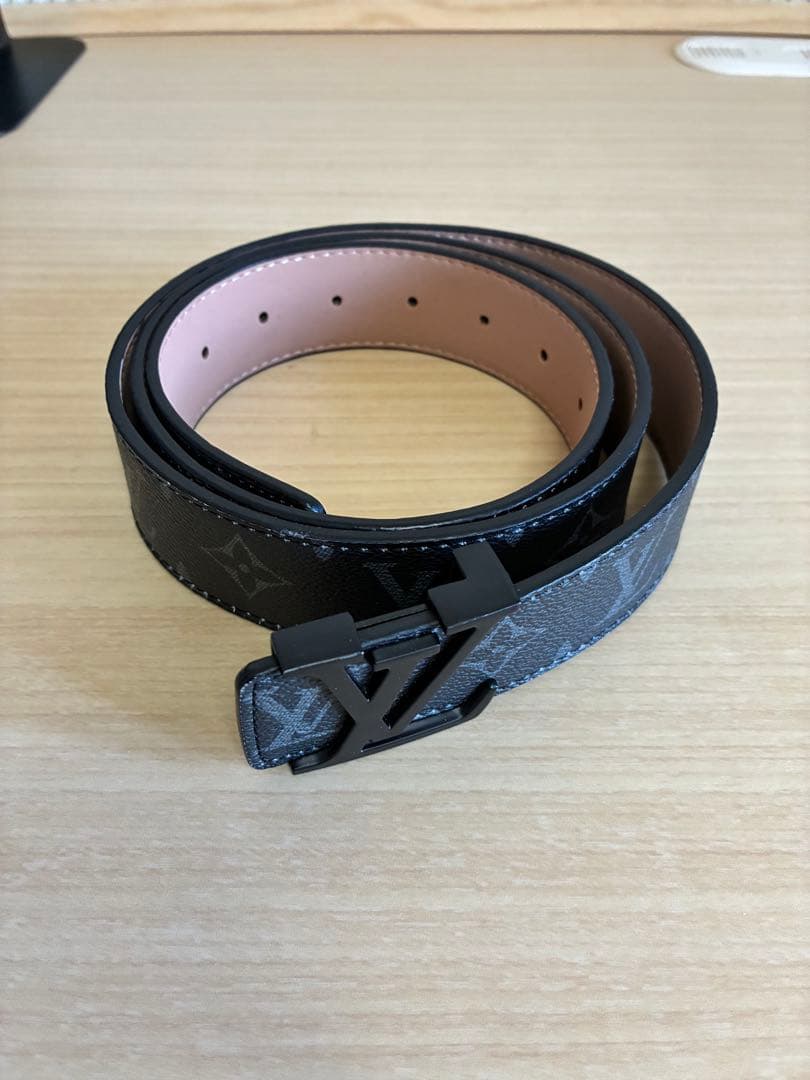 ピ*ア様 モノグラム　メンズベルト 国内即発】ルイヴィトン モノグラム 40MMメンズベルト ＊人気 (Louis