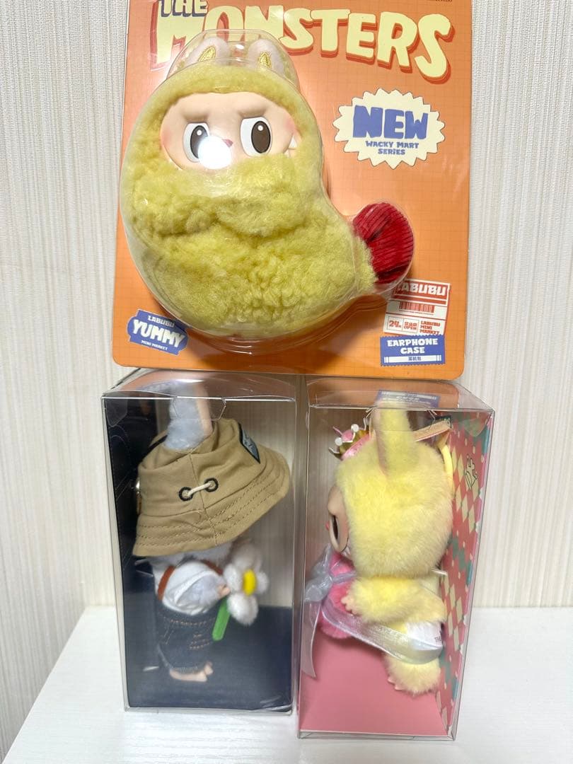 POPMART ラブブぬいぐるみ&Earphone Caseセット