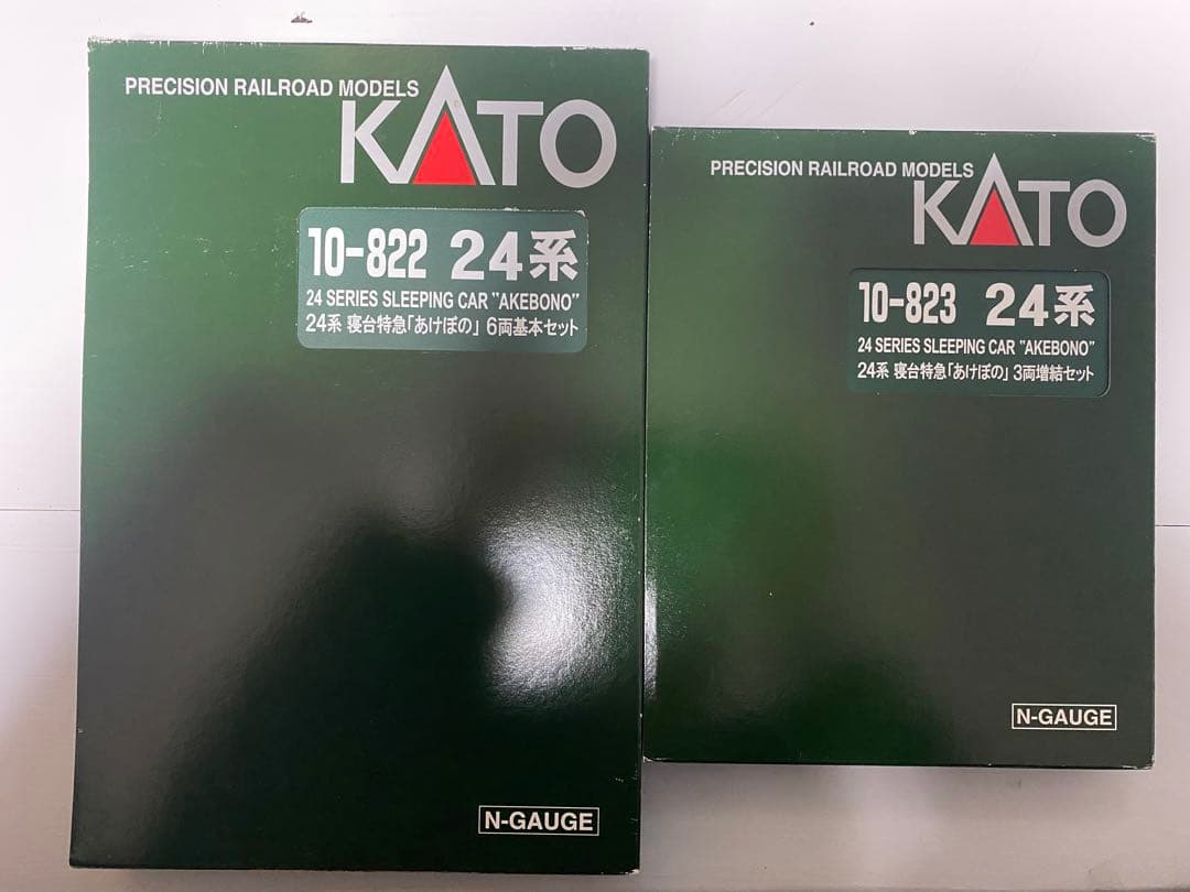 KATO　10-822・10-823 寝台特急「あけぼの」 ＋EF64