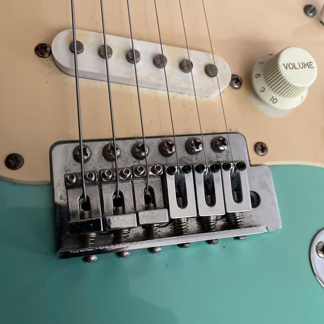 スクワイヤー　サーフグリーン　ストラトキャスター