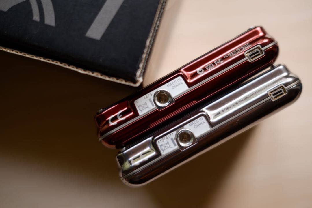 オールドデジカメ コニカミノルタ Dimage X1 2台セット - メルカリ