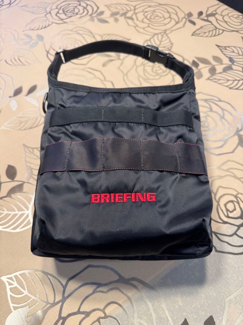 ブリーフィングBRIEFING 保冷ショルダーバッグ ブラック ブリーフィング BRIEFING 【日本正規品】ブリーフィング ショルダー
