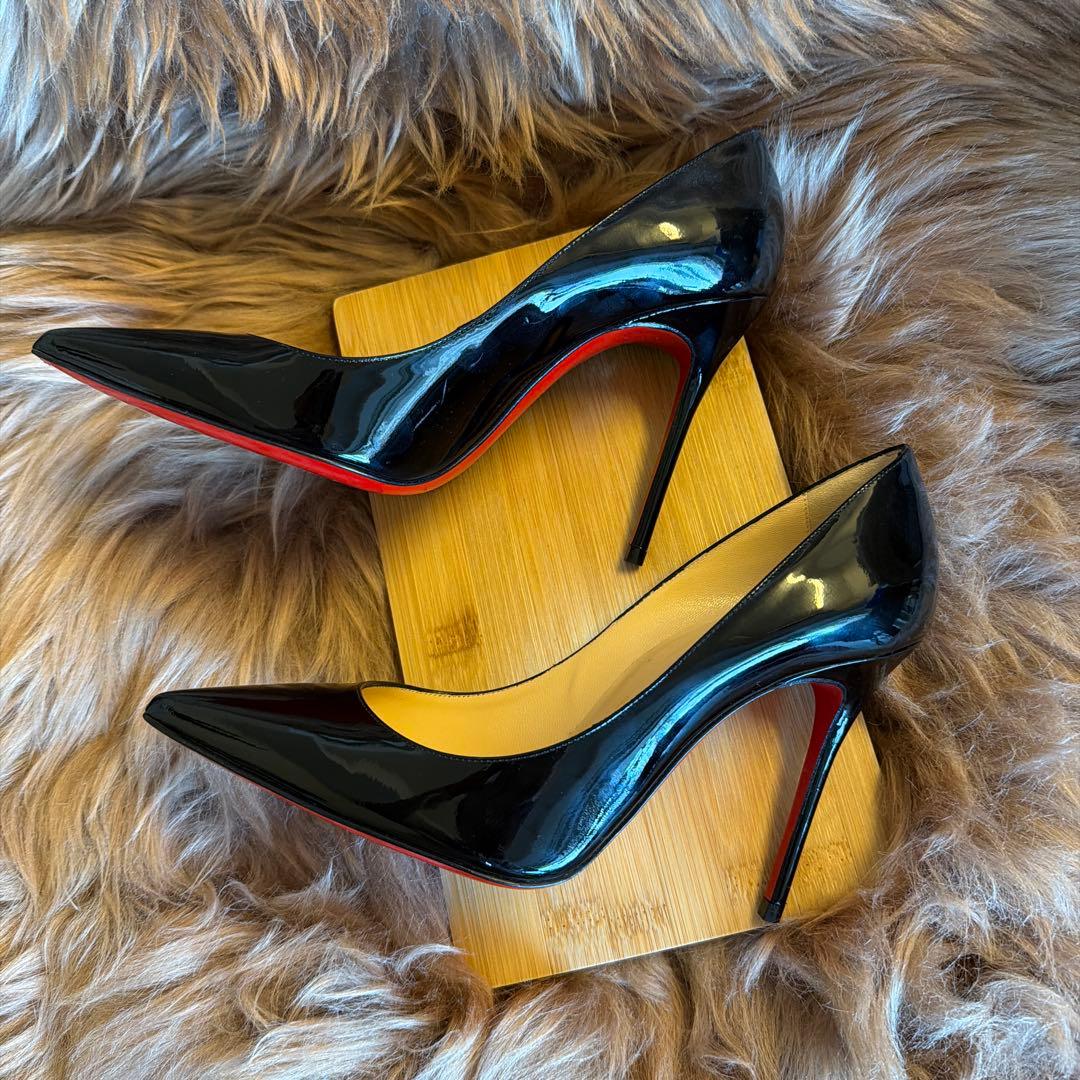 ルブタン ほぼ未使用品36.5サイズ(約23.5cm） - メルカリ