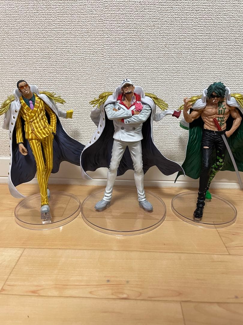 一番くじ ワンピース 絶対的正義 フィギュアセット - メルカリ