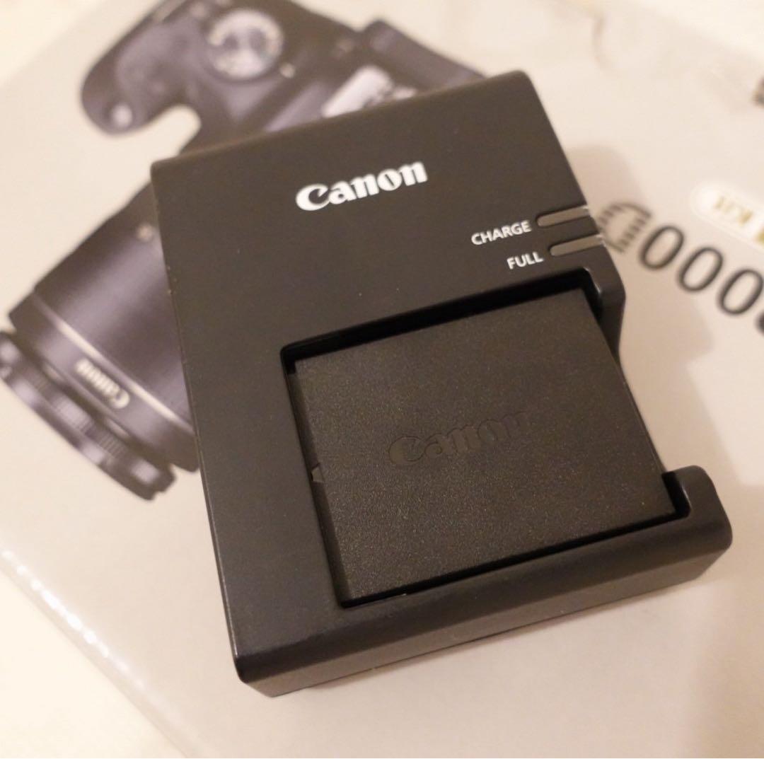 数回使用Canon EOS 2000D Kiss X90 18-55mm II - メルカリ