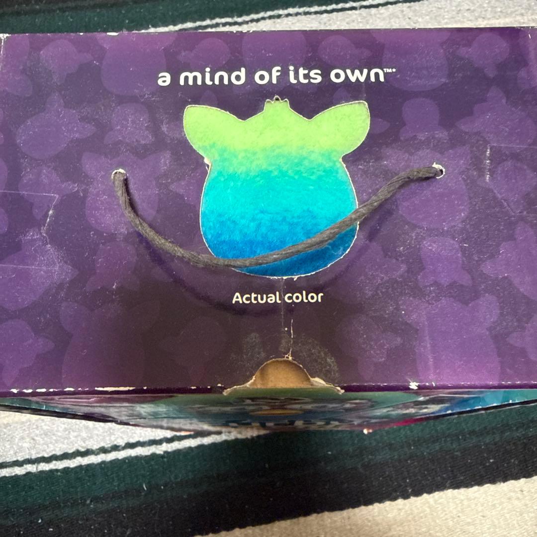 Furby Boom! カラフル ファービークリスタルシリーズ