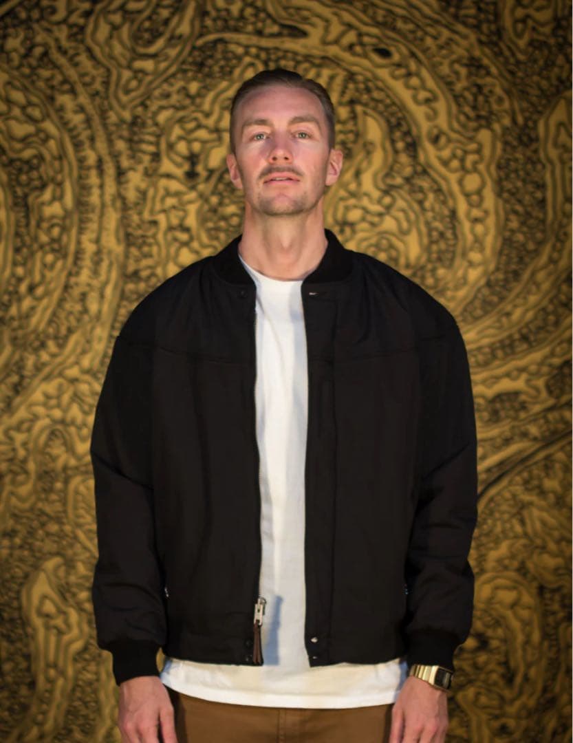 新品XL ダービーオブサンフランシスコ 300黒金 - メルカリ