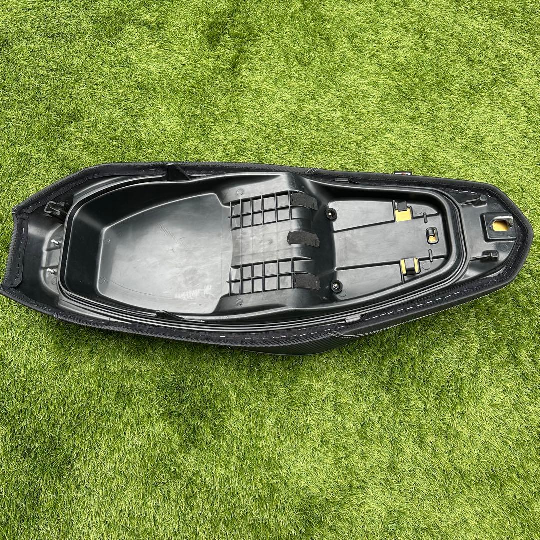 【中古】ローダウンシート PCX160/150/125 NOIWATDAN24