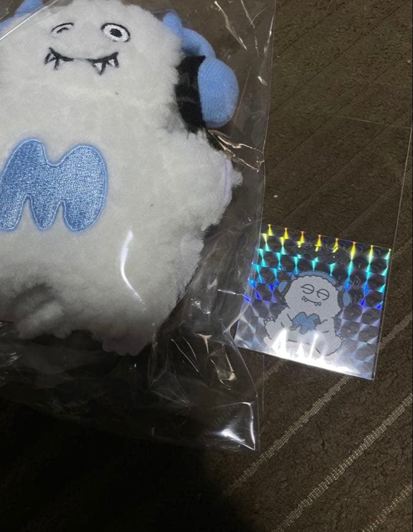 マルシィ　Flavors 心の奥に潜む怪獣　 怪獣くんキーホルダー　シール付き