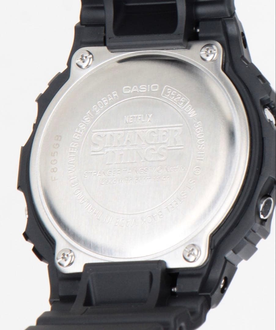 新品G-SHOCK STRANGER THINGS DW-5600STT-1JR