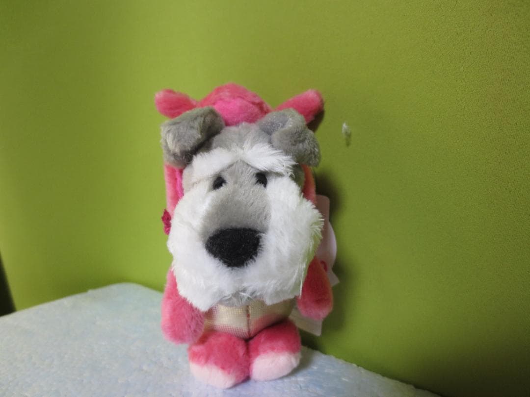 PLAZA限定】NICI ニキ キーリング ピンクドラゴンフード シュナウザー