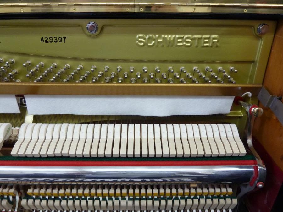 専門店整備済☆シュベスター☆No.51☆オーバーホール（弦・他全交換