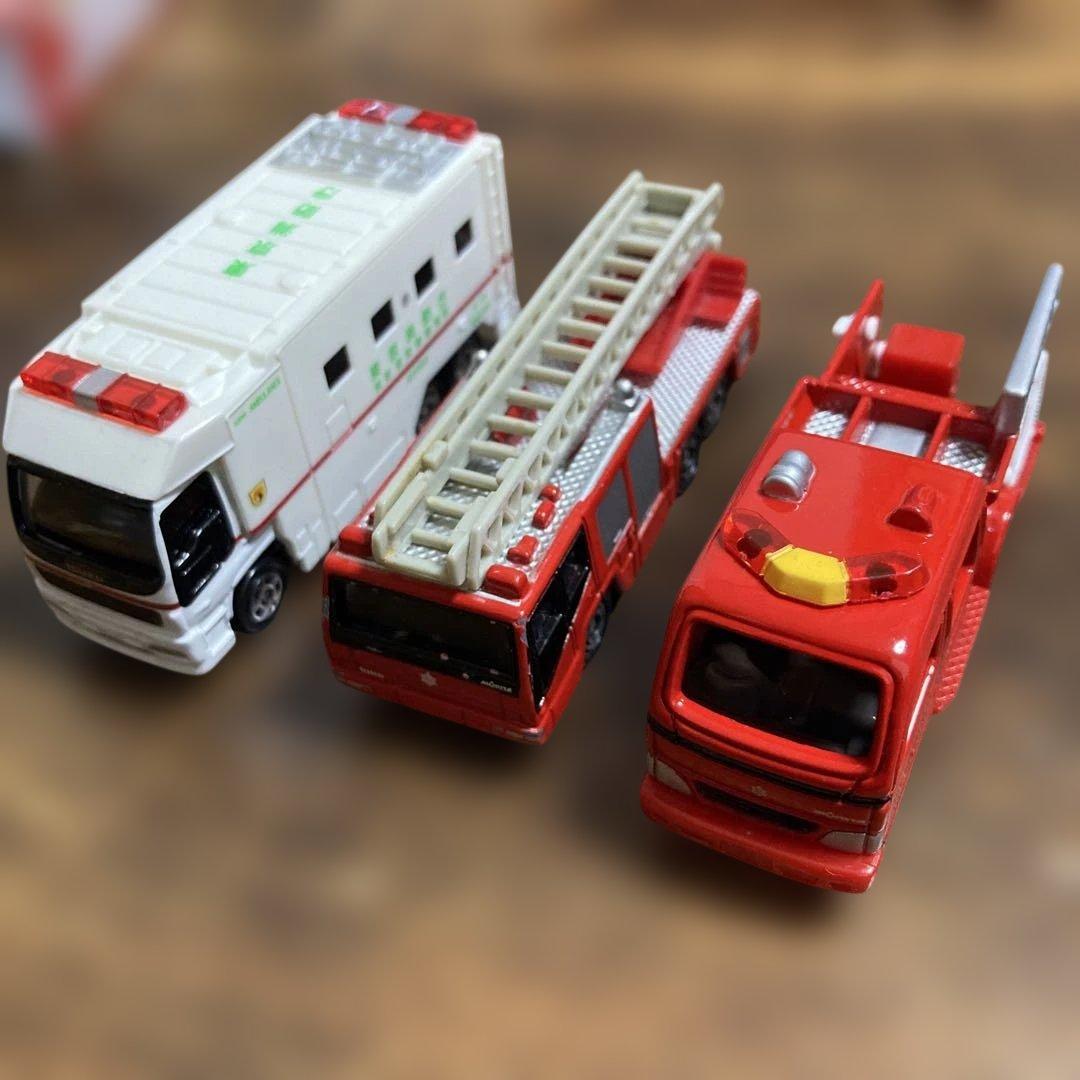 トミカ　消防署セット