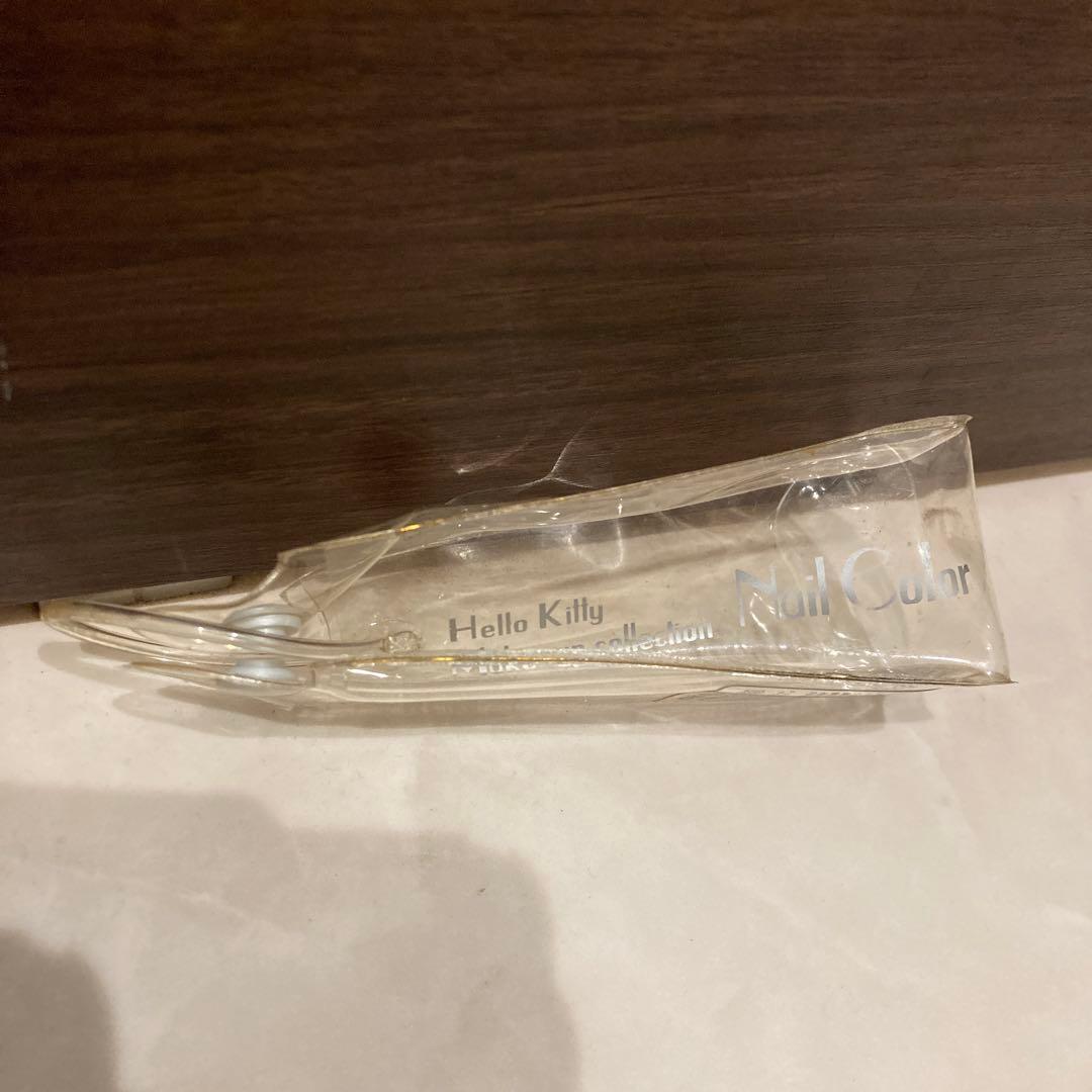 レトロ《2002年 ハローキティ ネイルカラー》当時物コスメ☆マニキュアクリアP