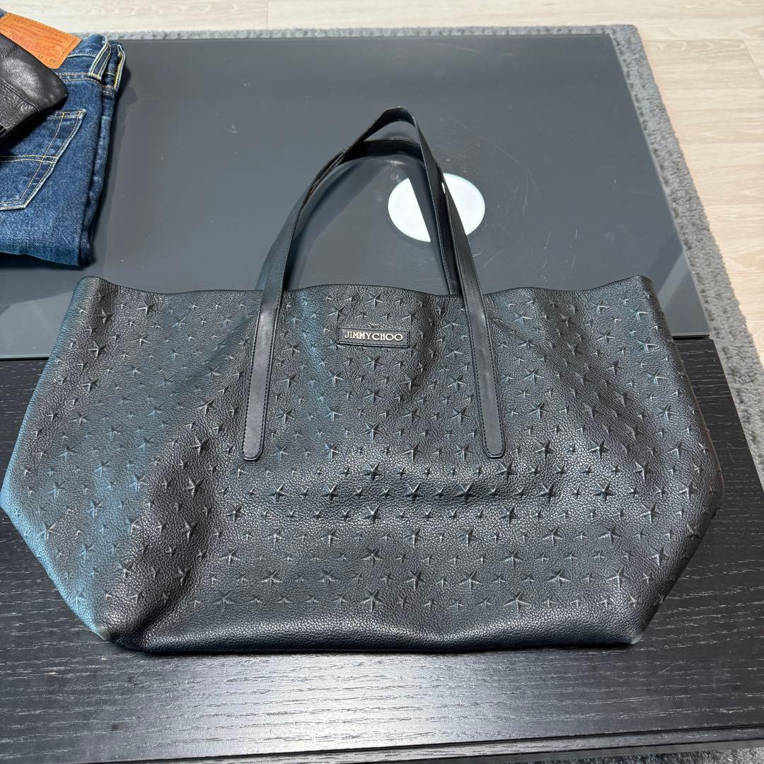 JIMMY CHOO ジミーチュウ トートバッグ ジミー チュウ ロンドン”が誕生！ デイリーに活躍するトートバッグや