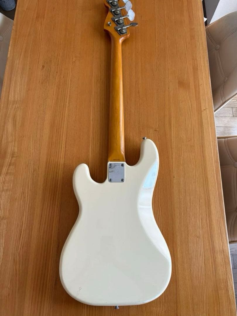 Fender Japan プレシジョンベース Eシリアル オリンピックホワイト