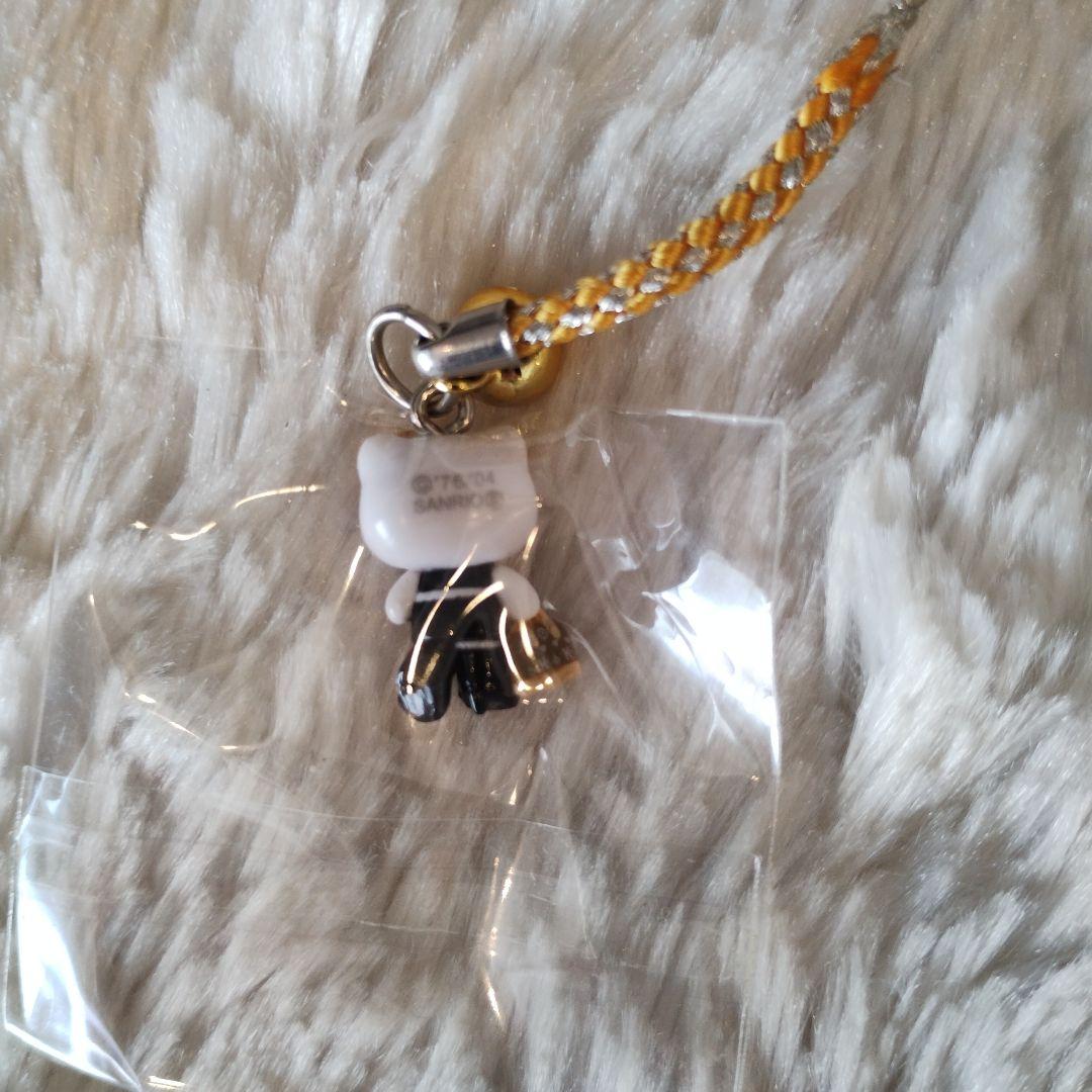 ご当地キティ 東京限定 新宿 根付けストラップ 希少 レア 2004 - メルカリ