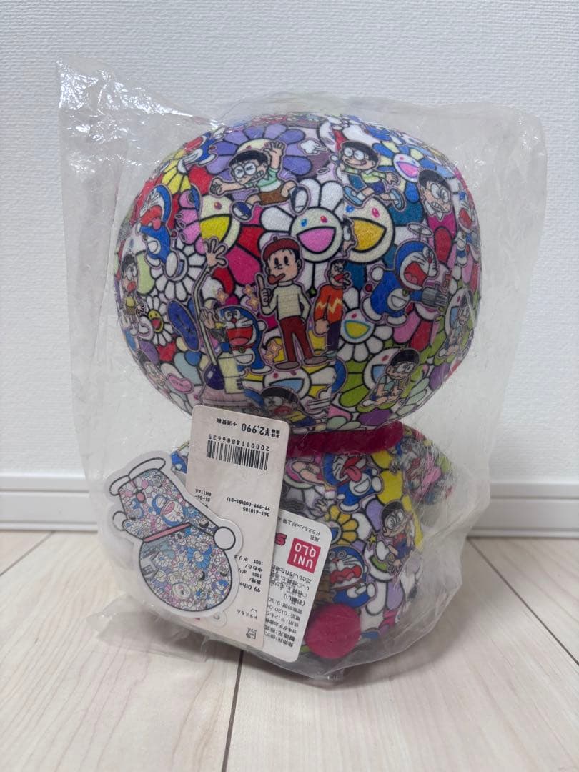 ドラえもん　村上隆　UNIQLO