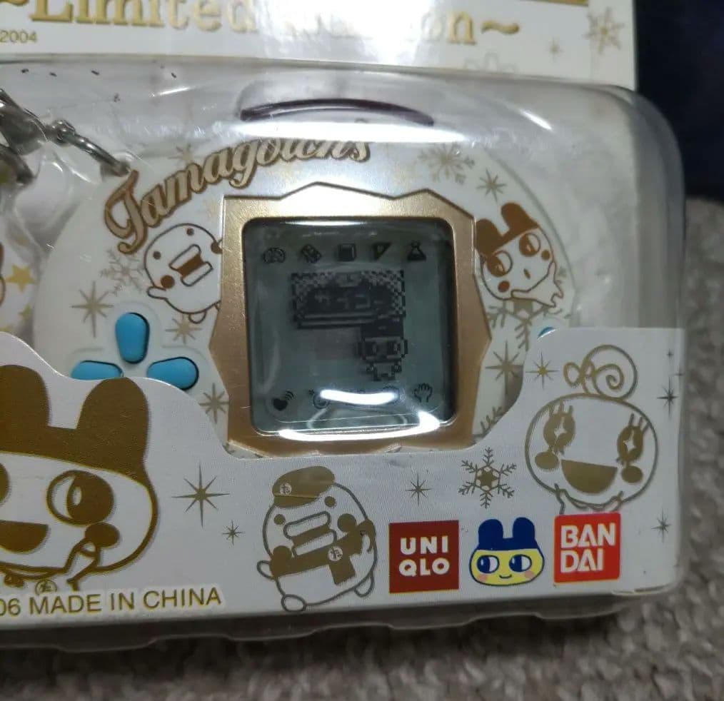 ユニクロ限定品 Tamagotchi's Limited Edition