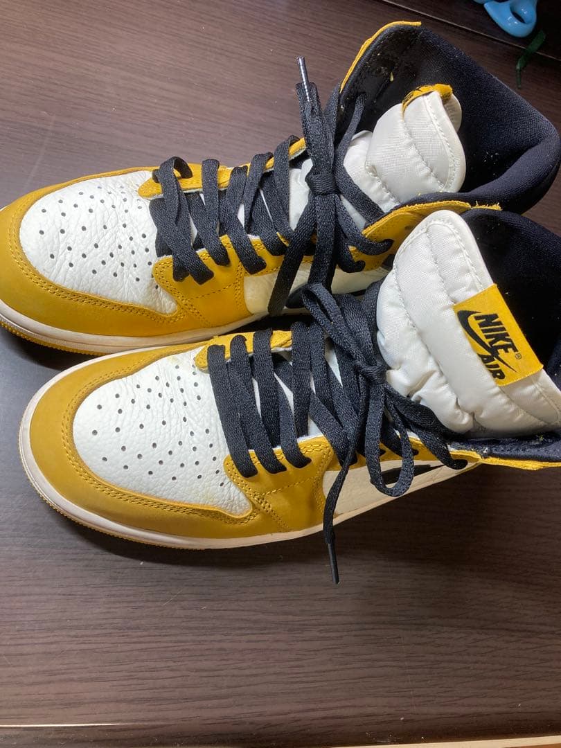 Nike Air Jordan 1 イエローオークル　27.5cm 箱付き