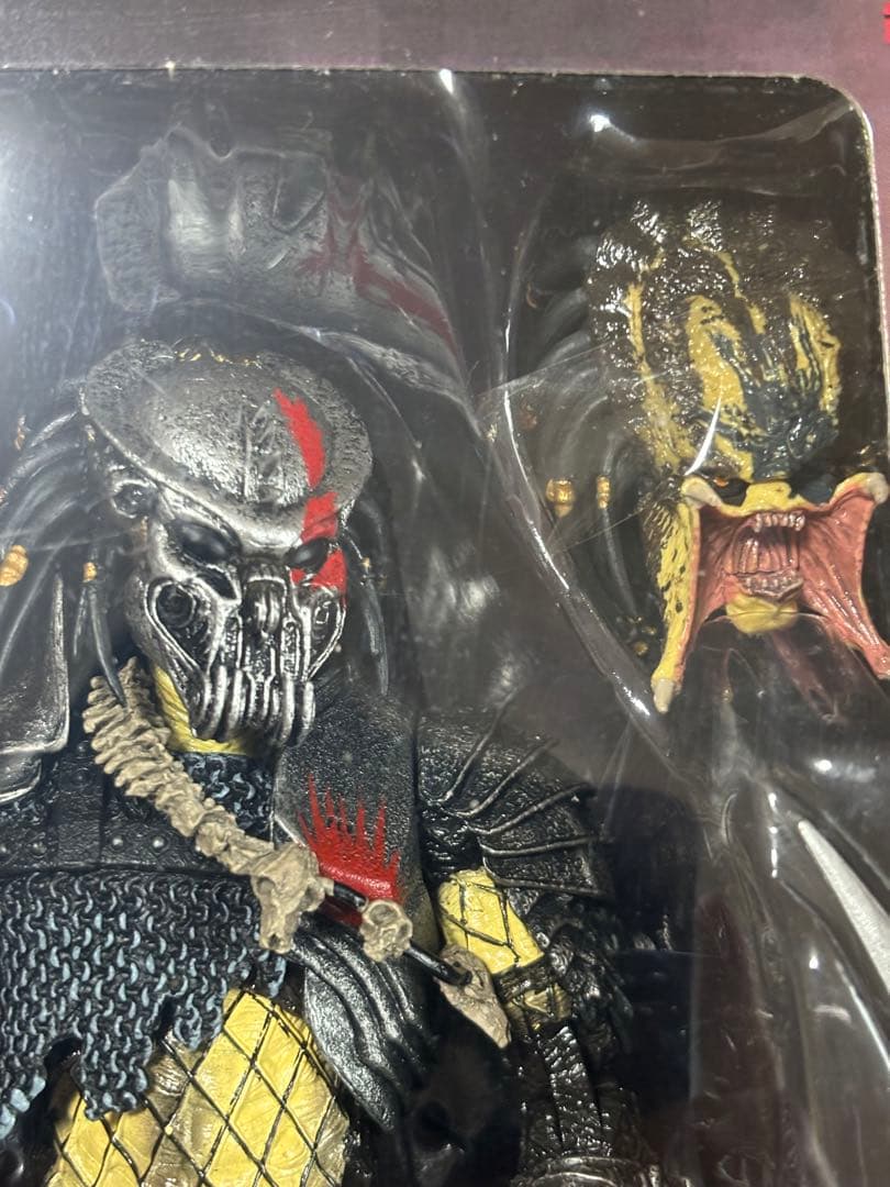 neca スカーフェイスプレデター　フィギュア