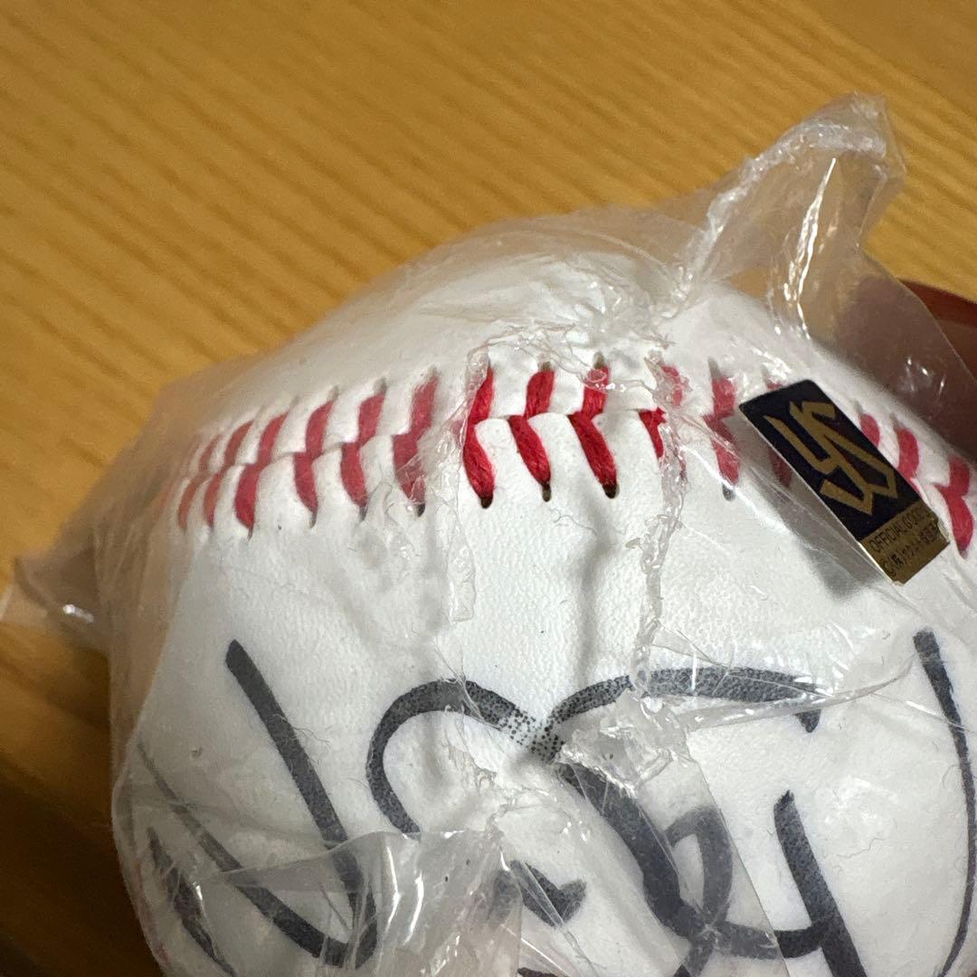 m*i様 東京ヤクルトスワローズ つば九郎 サインボール - メルカリ