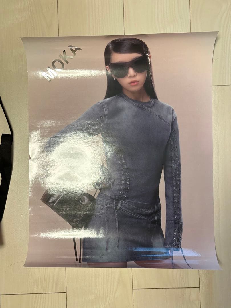 ILLIT アイリット ポスター MOKA アクネストゥディオズ 24SS - メルカリ