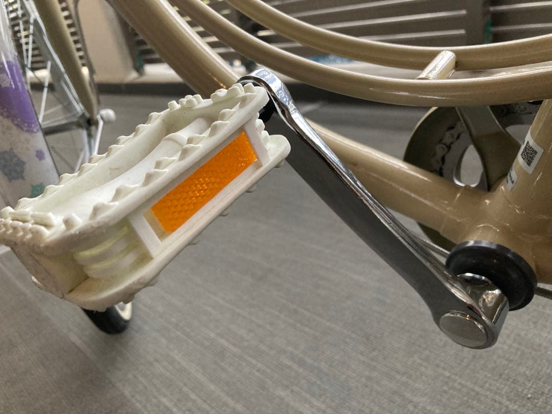 高価車・バイク・自転車 - リコリーナ シティサイクル ベージュ 24インチ