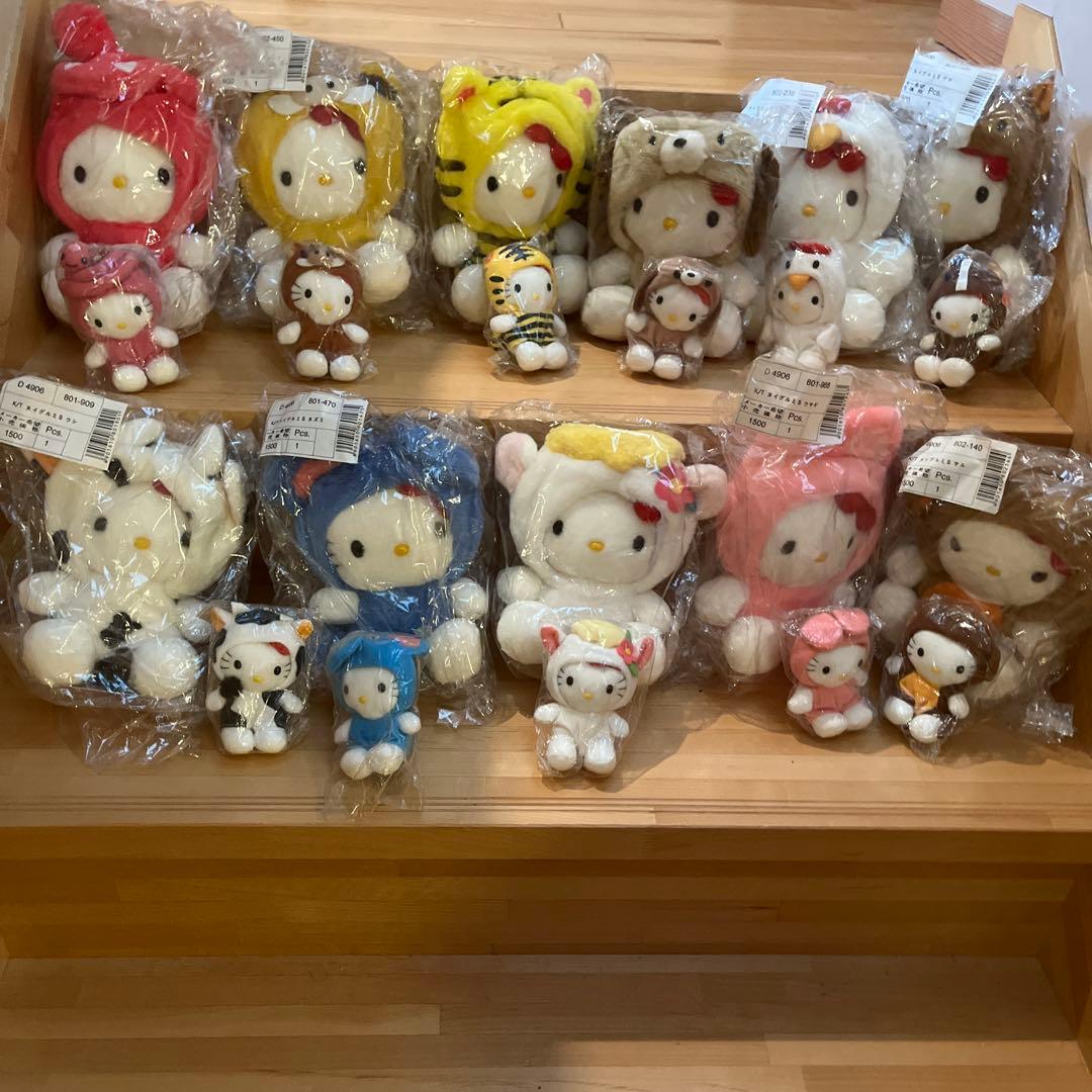 ハローキティ　12支ぬいぐるみ　2000年