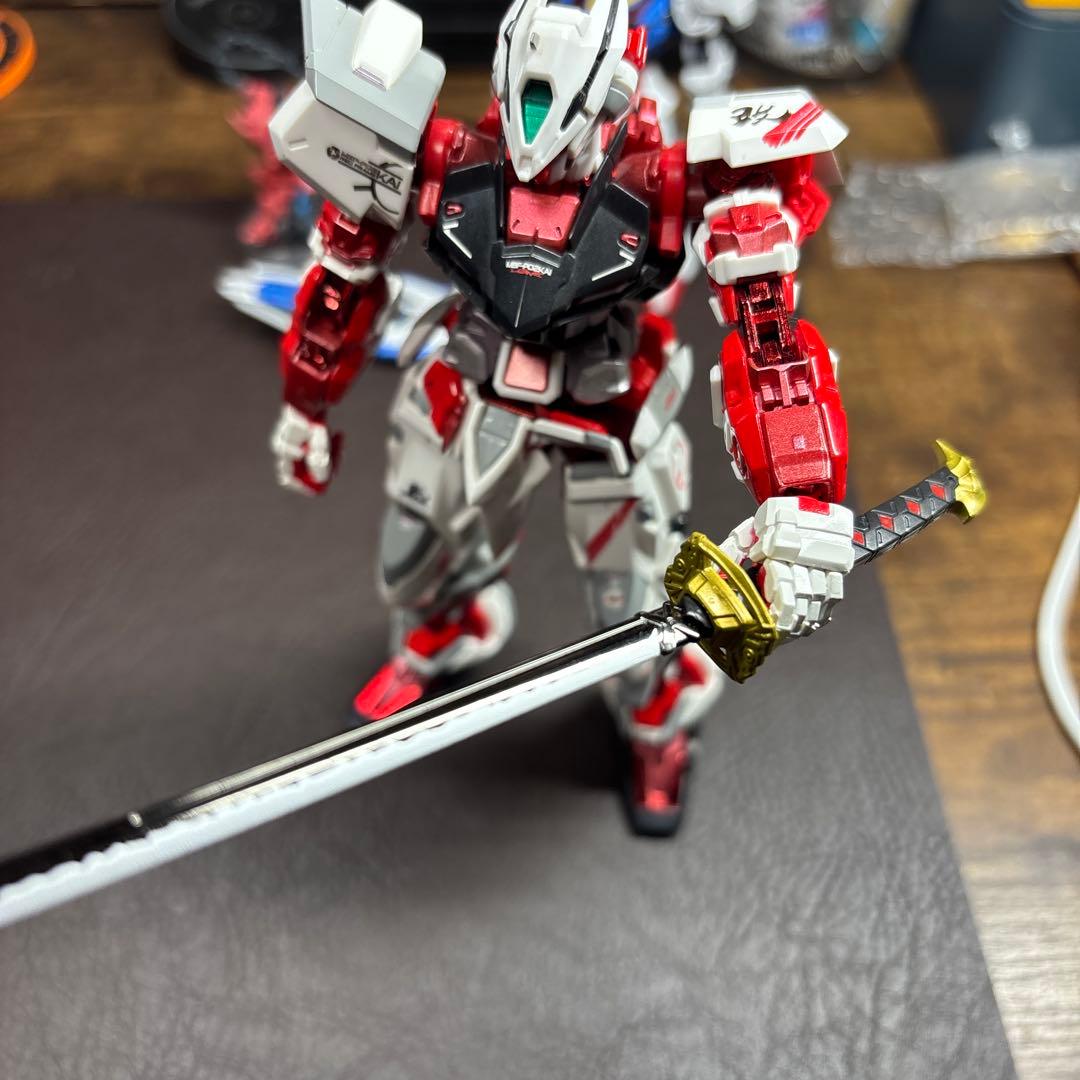 L BUILD ガンダムアストレイ　レッドフレーム改