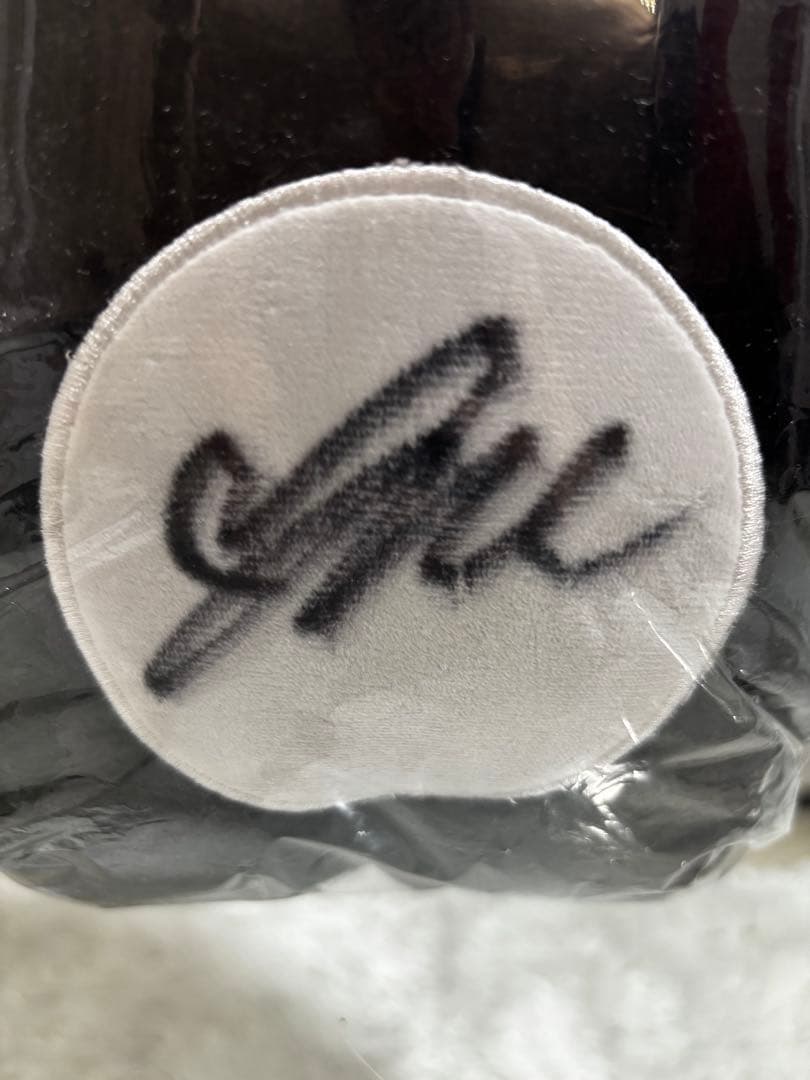 チョ・ユリ直筆サインぬいぐるみ　証明書つき