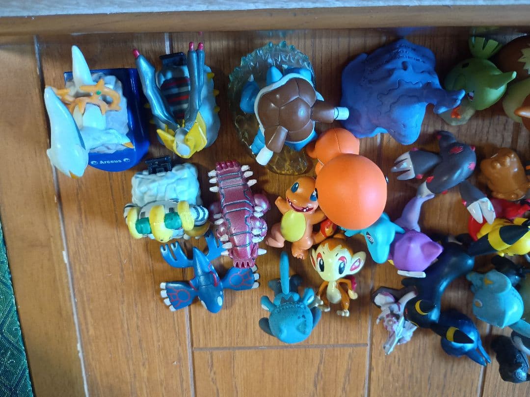 ポケモンフィギュア　セット売り　まとめ売り　リザードン