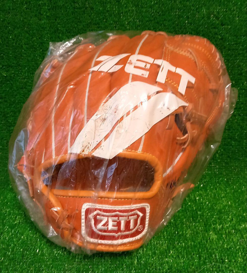 ダイナゼット社製硬式グローブ 大洋ホエールズ基満男選手刺繍入り