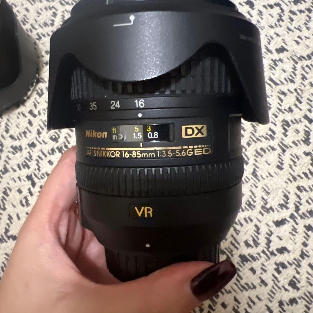 最終値下げ　NikonAF-SDXNIKKOR16-85mmf/3.5-5.6G ニコン AF-S DX NIKKOR 16-85mm f/3.5-5.6G ED VR 価格比較 - 価格.com