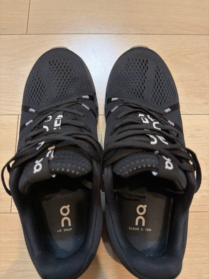 On クラウドサーファー ブラック 27.5cm