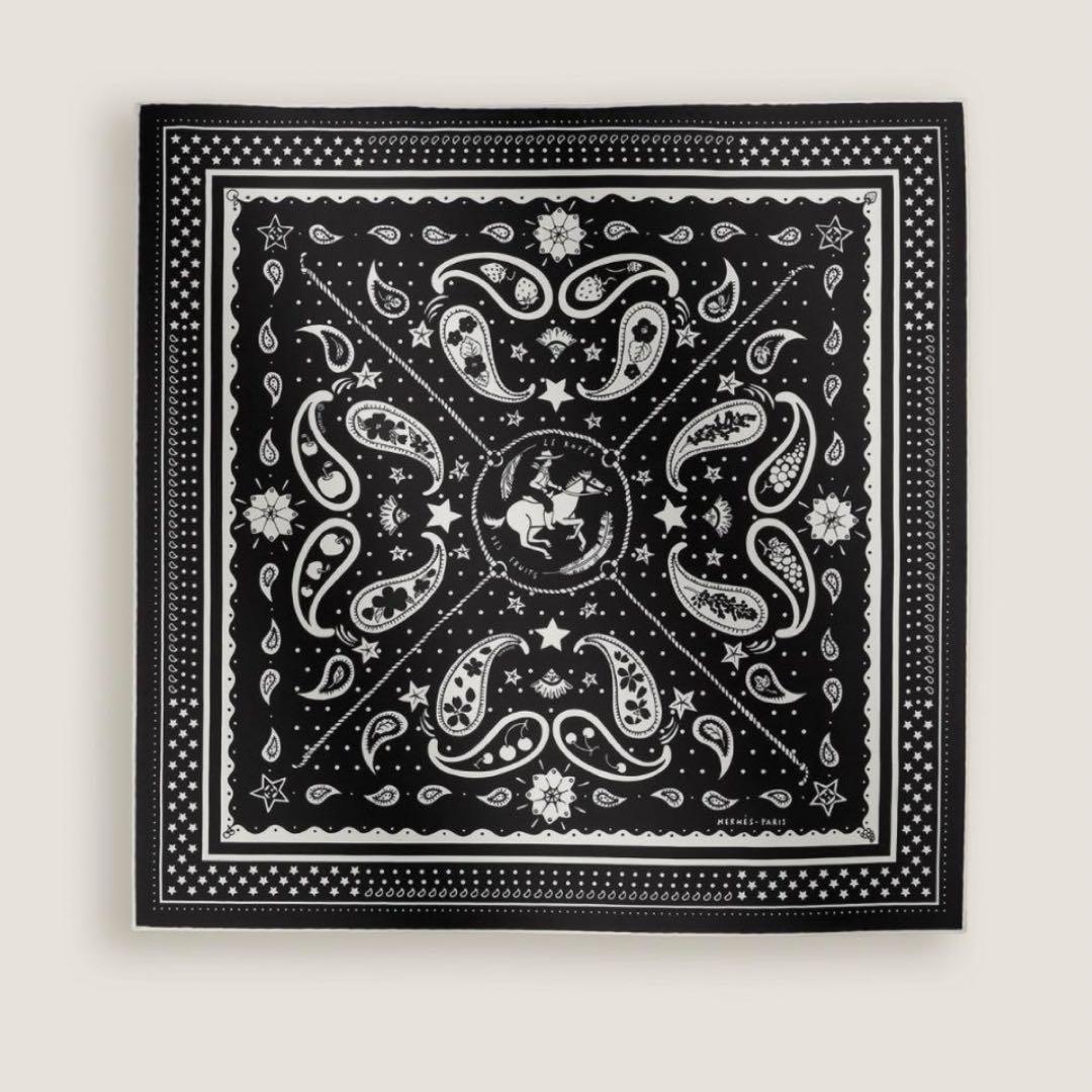 新作未使用★HERMES エルメス　シルクバンダナ 《ロデオ・デ・フルーツ》